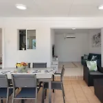 Milena וילה קיאו סלבאחה